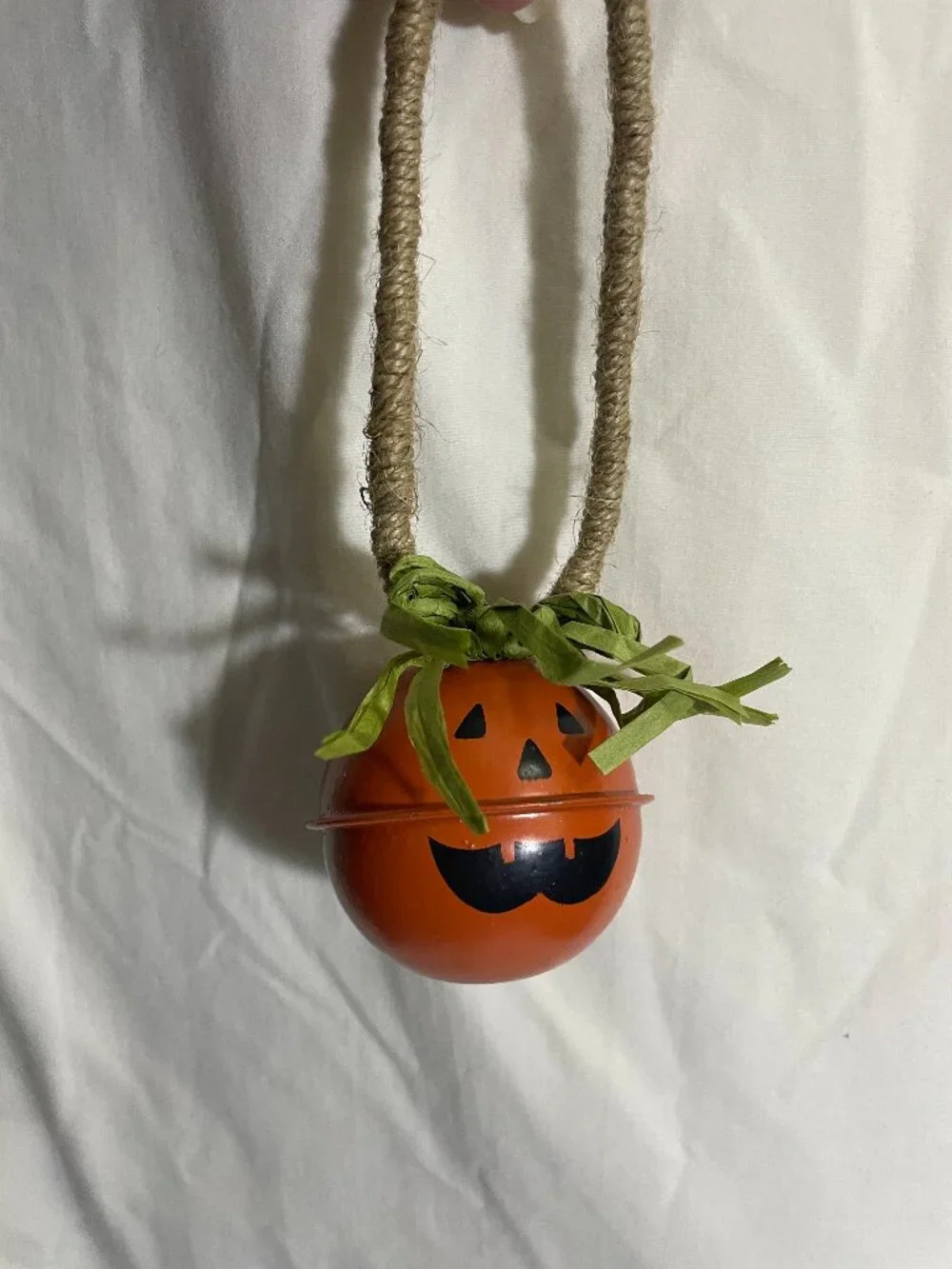 Metal Jack O Lantern Pumpkin Bell Hanging Ornament Jute Handle Halloween Decor